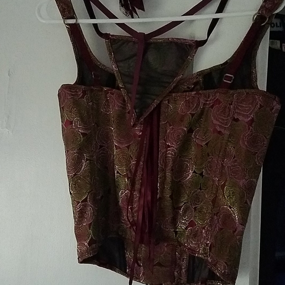 New Intimates - Picture 3 of 3